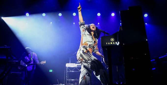 Alicia Keys at Hard Rock Live